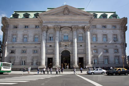 Cuál es la cotizacion del dólar hoy, 24 de diciembre, banco por banco