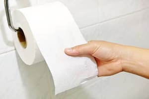 Cuál es la forma correcta de usar el papel higiénico