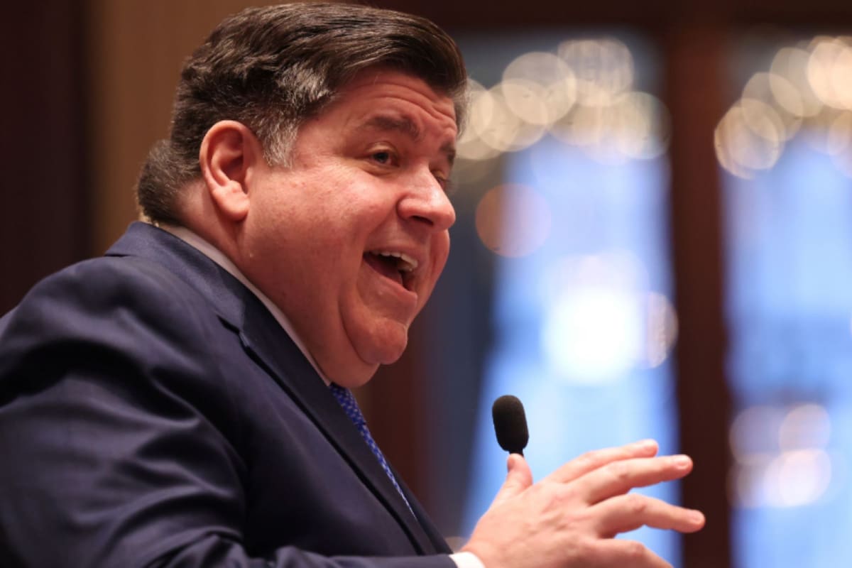 Cuál es la posición de Pritzker con respecto a este nuevo proyecto de ley (Archivo)