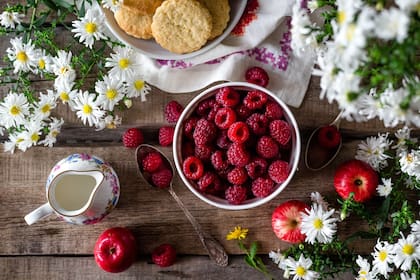 ¿Cuáles son las frutas más ricas en proteína y cómo se deben consumir?