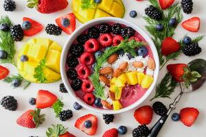 ¿Cuáles son las frutas más ricas en proteína y cómo se deben consumir?