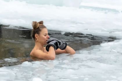 Cuáles son los beneficios de los baños en agua fría