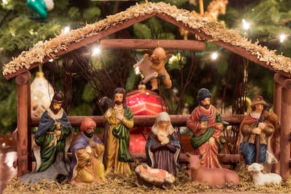 Cuáles son los elementos que integran un pesebre