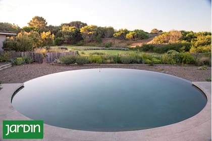 Cuando el diseño es preciso, la pileta funciona todo el año, incluso sin uso