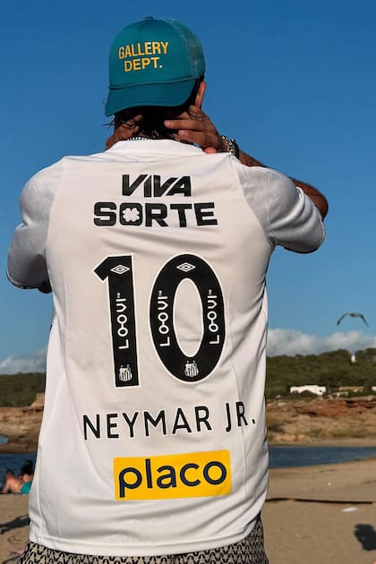 Cuando el viento empezó a soplar sumó la "10" de Neymar.