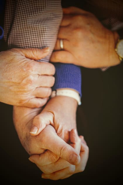Cuando eran jóvenes no pudieron estar juntos, pero la vida volvió a unirlos