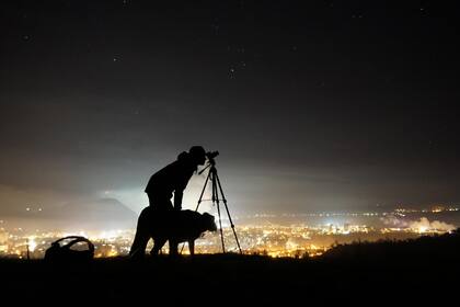 Cuándo es el mejor momento para ver la "Luna de Cosecha" en Miami
