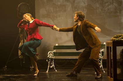 Cuando Frank conoció a Carlitos podría tener su versión teatral