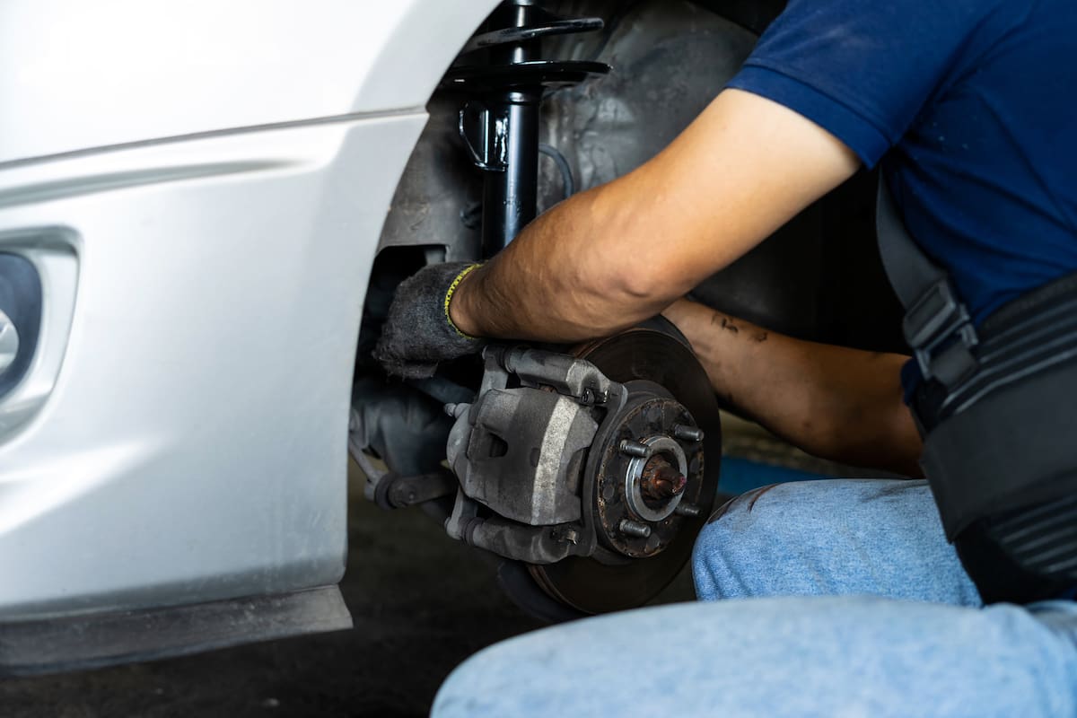 Cuándo hay que cambiar los amortiguadores del auto y a qué señales hay que prestarle atención