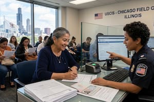 La regla del Uscis para reemplazar la tarjeta de residente permanente en 2026
