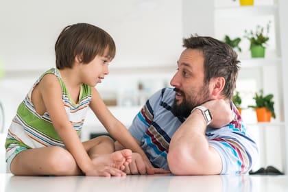 Cuando la infancia tiene un ambiente de estímulo, probablemente ese niño será más resiliente que aquellos cuyo ambiente no es tan favorable