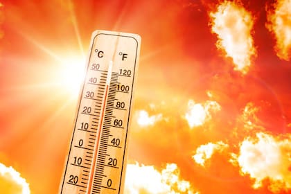 Cuando las temperaturas suben es común el exceso de energía para refrigerar la casa; tené en cuenta los trucos que ahorran dinero
