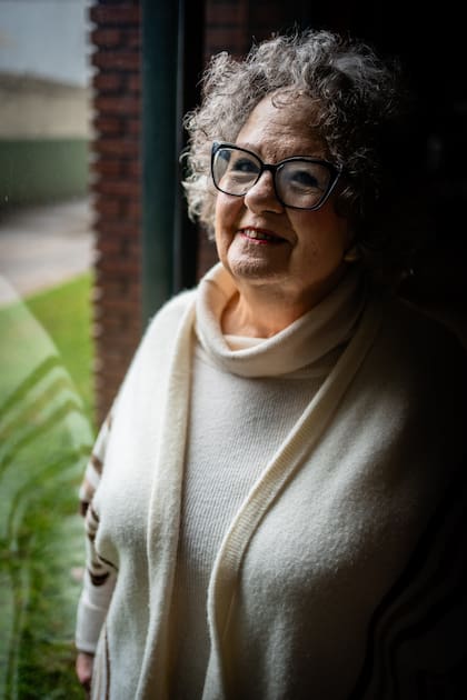 "Cuando nacieron mis dos hijos, paré totalmente durante 10 años y me dediqué a criarlos. En esos momentos me llamó un gran director de teatro y de televisión para hacer una tira, me dijo que me armaban un camarín al lado del set de grabación para que pueda ir con los chicos. Era una gran oportunidad, pero le dije que no"