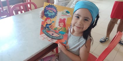 “Cuando nos derivaron de urgencia a Bahía Blanca, sentimos mucho miedo e incertidumbre porque no sabíamos qué iba a pasar con la salud de nuestra hija. No teníamos un diagnóstico preciso, no conocíamos la ciudad, ni teníamos dónde quedarnos".