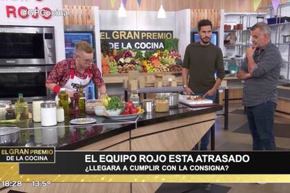 Cuando Petersen y Marconi analizaban las preparaciones de Jaklub, el parrillero realizó un tremendo furcio.