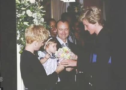 Cuando quiso arrebatarle un ramo de flores a la princesa Diana