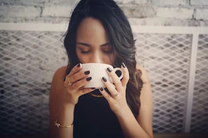 ¿Cuántas tazas de café hay que tomar por día para retrasar el envejecimiento?.