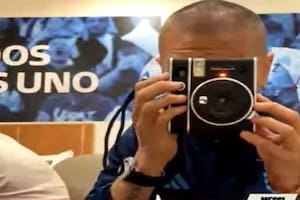 ¿Cuánto cuesta la cámara Polaroid 1000 del Papu Gómez?