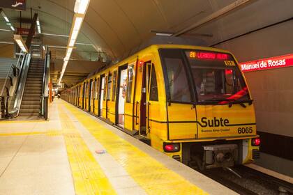 ¿Cuánto cuesta viajar en subte y el Premetro a partir de agosto?