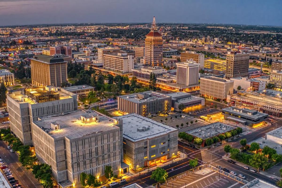 Cuánto cuesta vivir en Fresno, el condado que eligió un candidato republicano después de 20 años