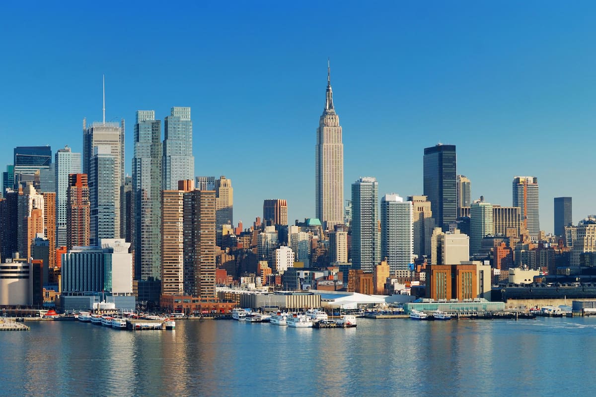 Cuánto cuesta vivir en Nueva York para los migrantes: desde el precio de la vivienda hasta la alimentación