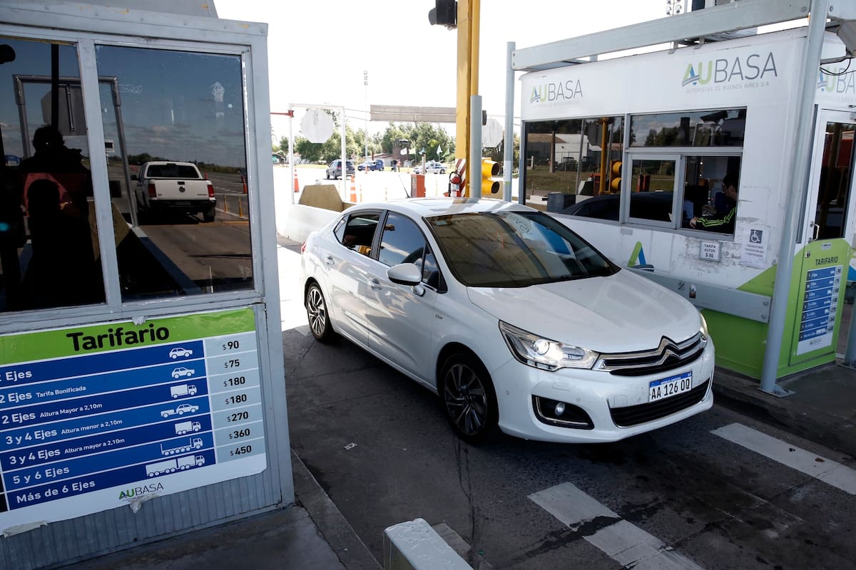 ¿Cuánto sale ir a Mar del Plata en auto?