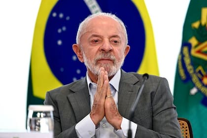 Cuántos años tiene Lula da Silva y qué edad tendría al terminar su hipotético segundo mandato consecutivo.