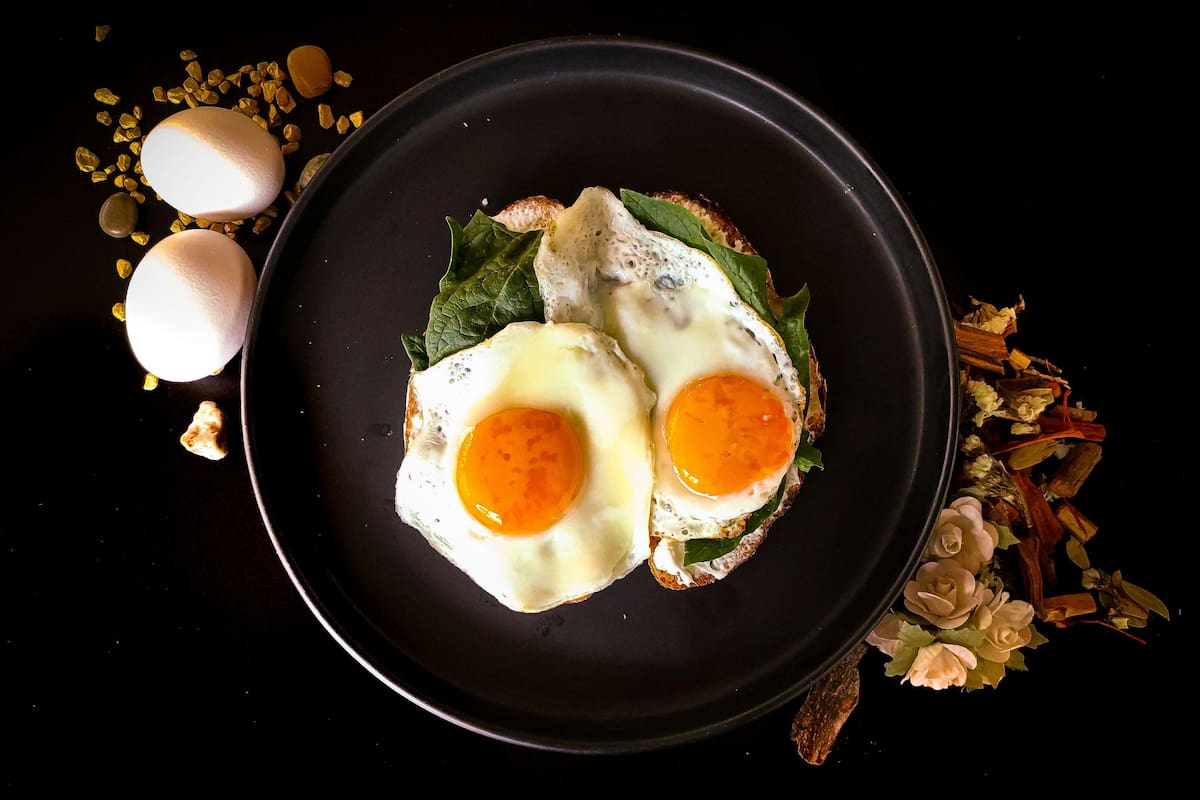 Cuántos huevos se deben comer al día, según los cardiólogos (Unsplash)