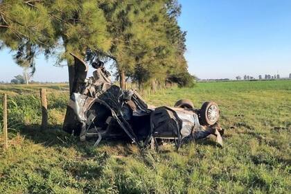 Cuatro adolescentes cordobesas murieron al volcar el auto en el que viajaban junto a dos jóvenes cerca de la ciudad de Suardi, en el límite entre Santa Fe y Córdoba