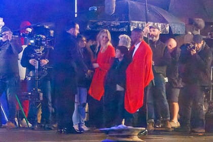 Cuatro años después de anunciar su retiro de la actuación, Cameron Diaz fue fotografiada en el río Támesis de Londres filmando con el actor Jamie Foxx