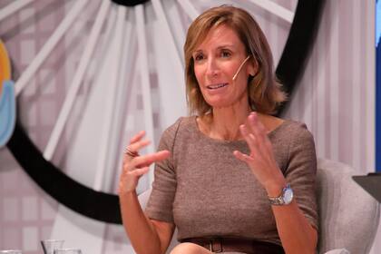 Cuatro especialistas debatieron sobre dónde vale la pena poner los pesos extras este año; las propiedades, las acciones y los bonos, entre las alternativas