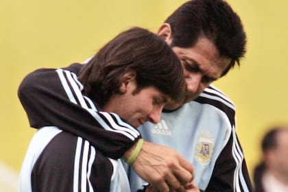 Cuatro mundiales jugó Fillol: Alemania 74, Argentina 78, España 82..., y Alemania 2006, como entrenador de arqueros, cuando aparecía un tal Lionel Messi