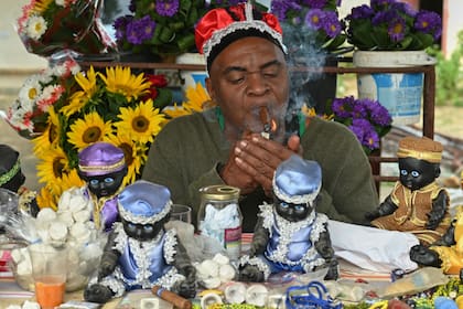 Cubanos piden en peregrinación a San Lázaro o a Babalú Ayé prosperidad y salud frente a epidemias