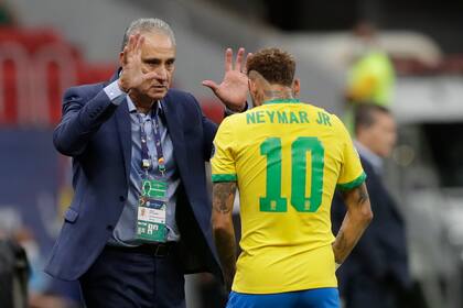 Cuestionados en otro tiempo, Tite y Neymar representan la mejor fórmula de Brasil