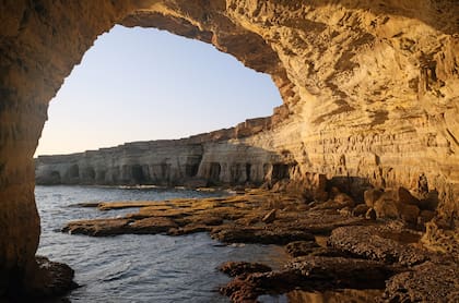 Cuevas en Cape Greco