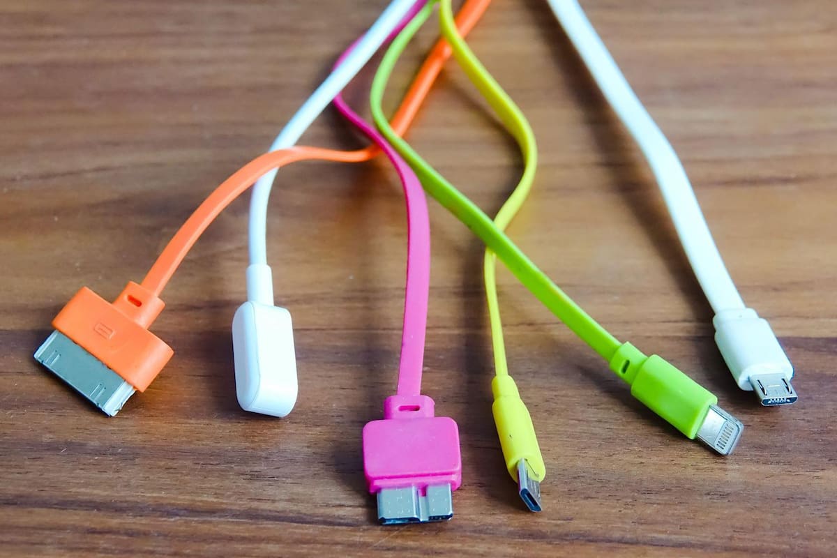 Cuidar tus cables es mejor para tu bolsillo y también para el medio ambiente.