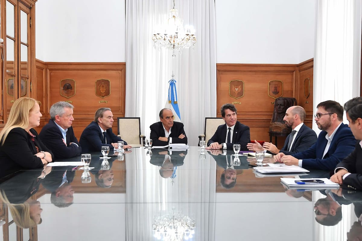 Cumbre entre legisladores de Hacemos Coalición Federal, Guillermo Francos y Nicolás Posse en Casa Rosada