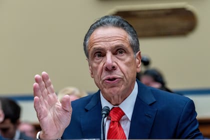 Cuomo se desempeñó como gobernador del estado de Nueva York y presentó su renuncia en 2021