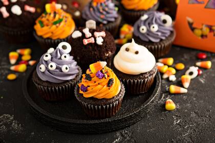 ¿Cupcakes o Magdalenas? ¿Halloween o Noche de Brujas? Una discusión para el "cosmopaletismo"