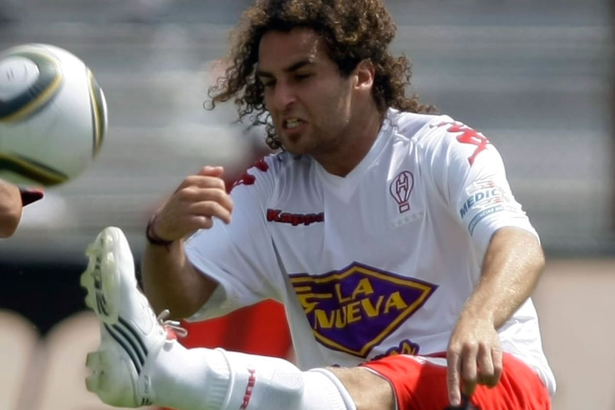 Cura, en Huracán, en 2009