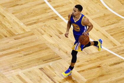 Curry brilla en la NBA