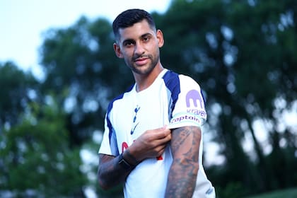 Cuti Romero, nuevo capitán de Tottenham