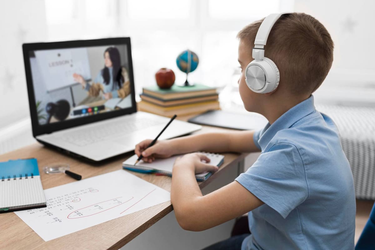 Cy-Fair implementará tres opciones de educación virtual para el ciclo 2026-2027