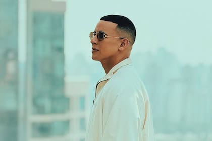 Daddy Yankee regresa a la música con un nuevo nombre: DY; la respuesta al pleito legal contra su ahora exesposa Mireddys González