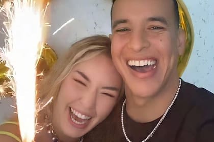 Daddy Yankee se casó con Mireddys cuando tenía 19 años