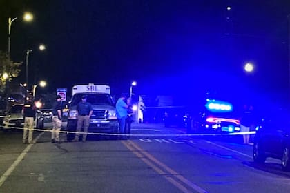 Cuatro muertos y 28 heridos en un tiroteo en Alabama durante el cumpleaños de una adolescente