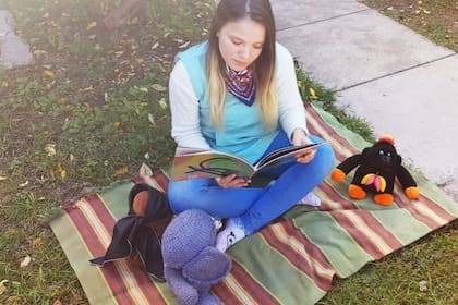 Daiana Sei, maestra de sala de 4, ya no sabe qué estrategias implementar para que la convocatoria a los encuentros virtuales no decaiga