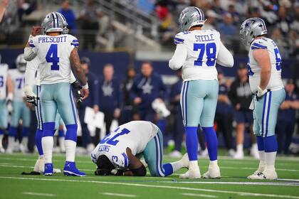 Dak Prescott se queda sin palabras mientras los Cowboys enfrentan la eliminación de playoffs