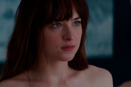 Dakota Johnson en 50 sombras de Grey, el film que la lanzó al estrellato
