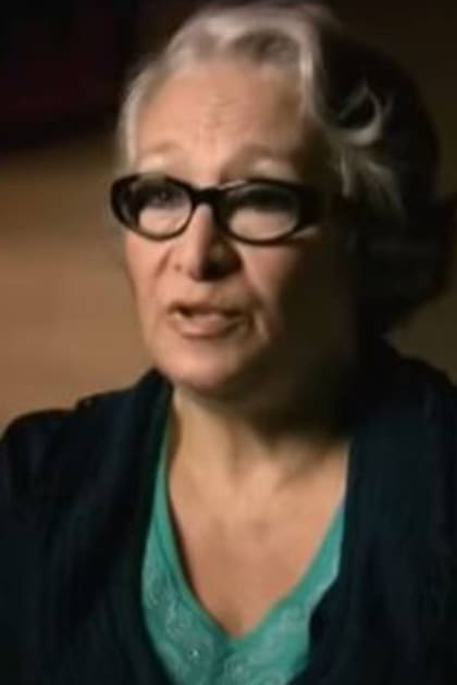 La cadena ABC recreó con actores el encuentro entre Erich Priebke y Dalila Herbst para el documental Nazi Hunters